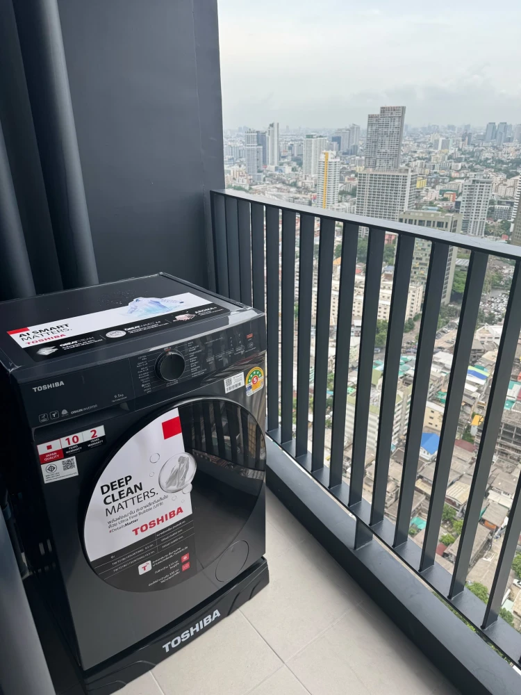 For rent: Life Ladprao Valley, a nice room, fully furnished, city view from a high floor, book now!