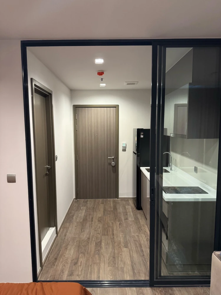 For rent: Life Ladprao Valley, a nice room, fully furnished, city view from a high floor, book now!