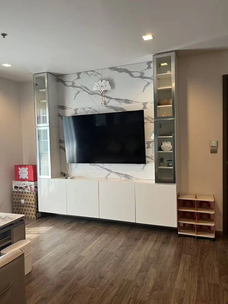For rent: Life Ladprao Valley, corner room, very quiet, 2 bedrooms, 2 bathrooms, spacious area, comfortable, don't miss it.