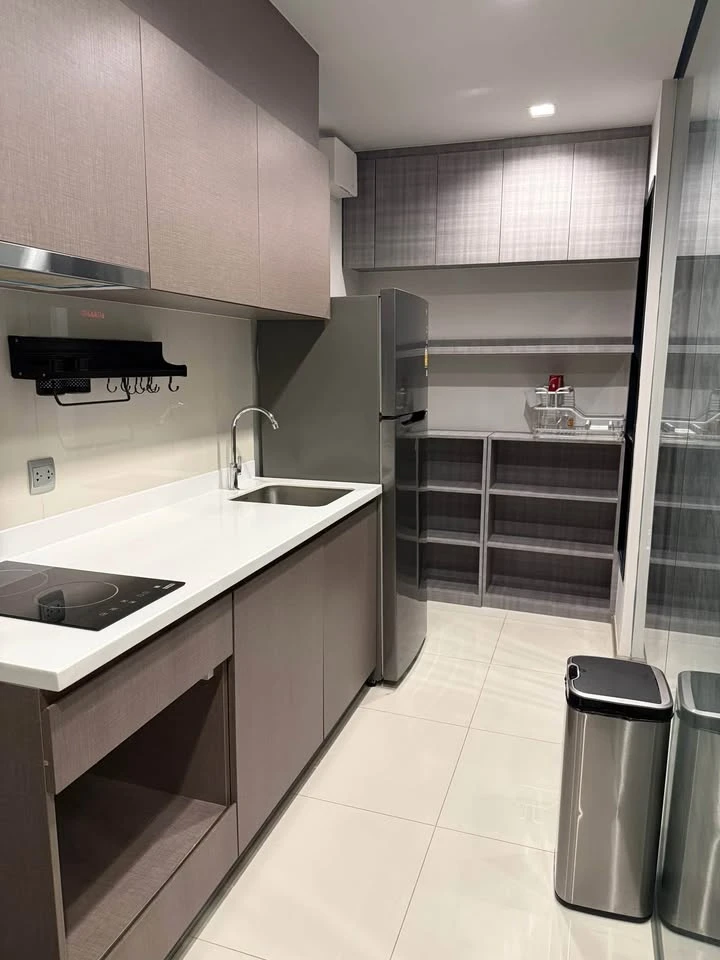For rent: Life Ladprao Valley, a beautifully decorated room with stunning built-in walls and complete amenities. Reserve now!