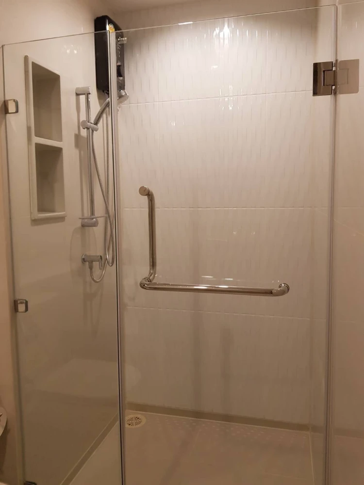 For rent: Life Ladprao, 29th floor, very high, fully furnished, reserve now before it's gone.