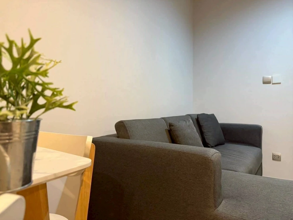 For rent: Life Ladprao, high floor, fully furnished + complete electrical appliances. Reserve now!