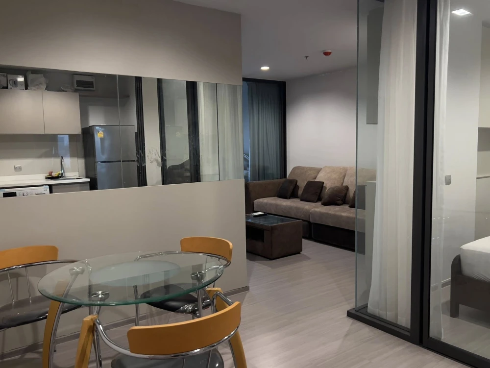 For rent or sell: Life Ladprao, a lovely room with full furnishings, located on a high floor. Spacious and ideal, book now!