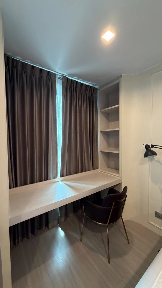 For rent life ladprao, studio room, high floor, great view, fully furnished, ready to move in, convenient to travel, hurry to reserve
