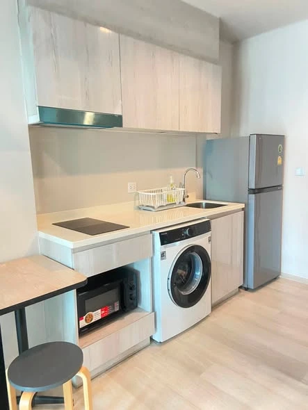 For rent: Life One Wireless, 15th floor, fully furnished unit. Very livable. Book now! Don't miss out!