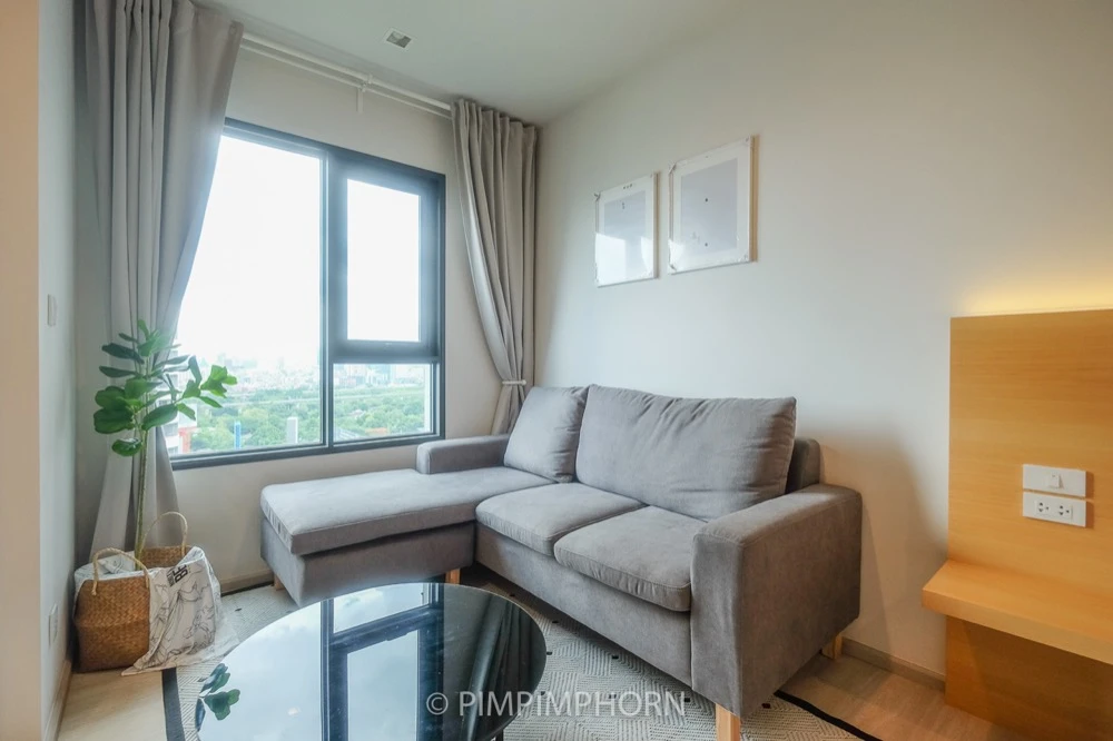 For rent: Life One Wireless, 23rd floor, fully furnished, very livable. Book now! (Quickly!)
