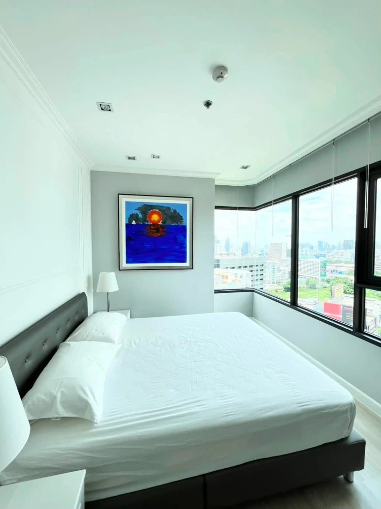 For Rent: Life One Wireless, 24th floor. Fully furnished and ready to move in. Book now—don't miss out!