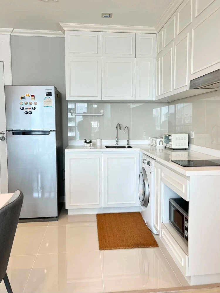 For Rent: Life One Wireless, 24th floor. Fully furnished and ready to move in. Book now—don't miss out!