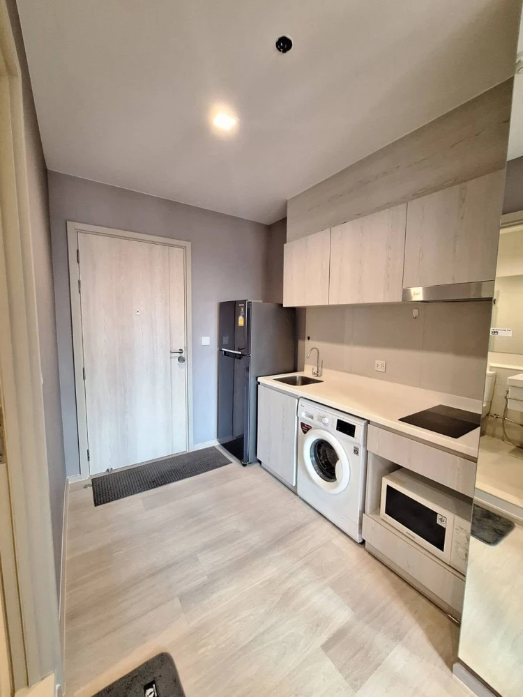 Life One Wireless for rent. Beautifully decorated, fully furnished, and ready to move in.