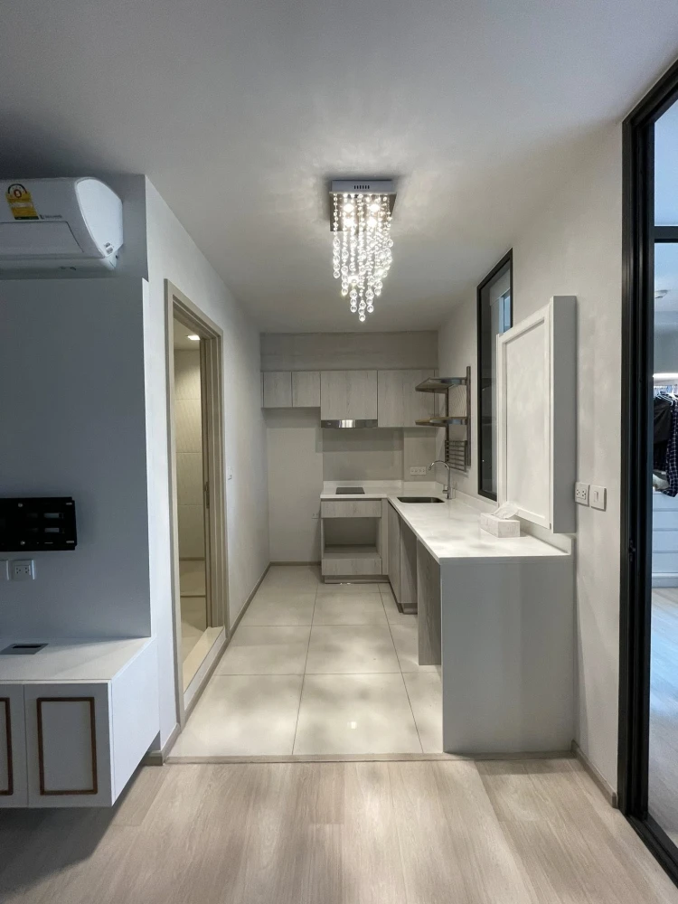 For rent: Life one wireless, high floor room, built-in decoration, looks great and comfortable, complete with electrical appliances. You must book thi