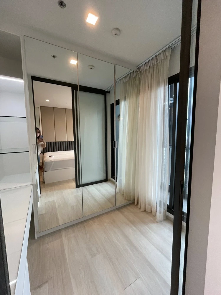 For rent: Life one wireless, high floor room, built-in decoration, looks great and comfortable, complete with electrical appliances. You must book thi
