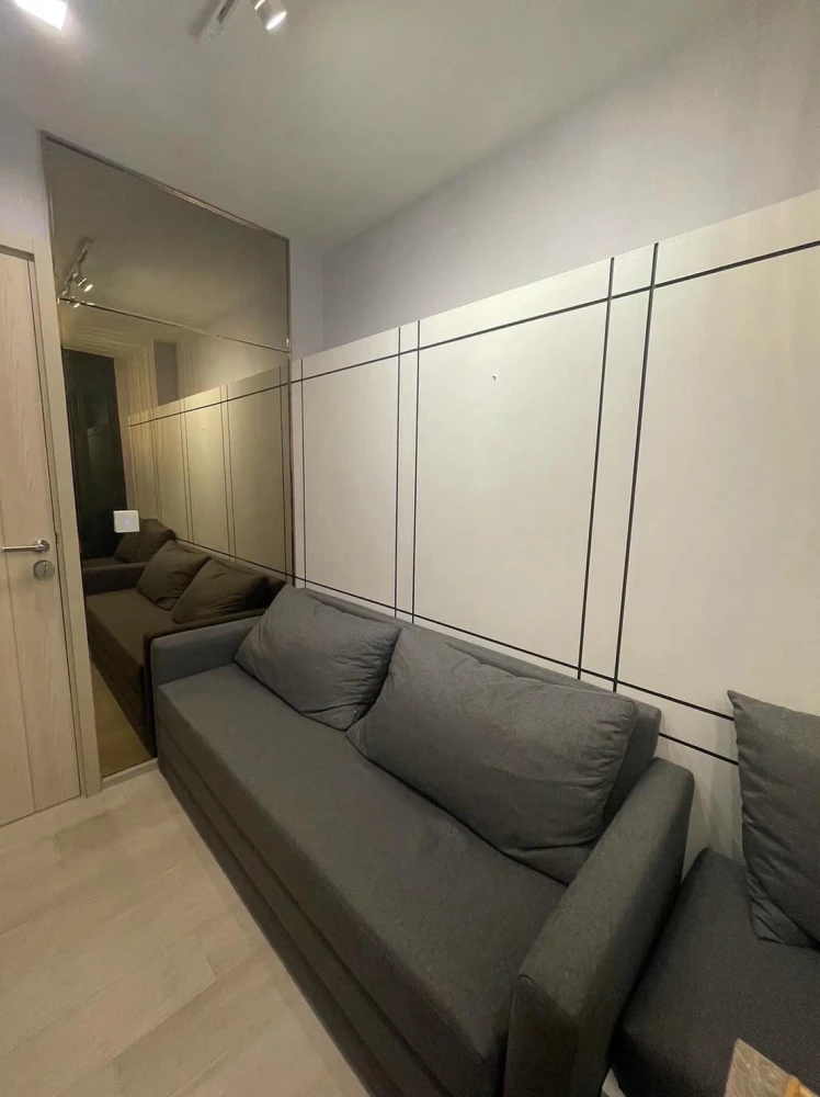 For rent: Life One Wireless, high floor, ready to move in, fully furnished, reserve now.