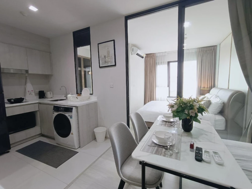 For rent: Life One Wireless, fully furnished room, very livable. Book now! Don't miss out!