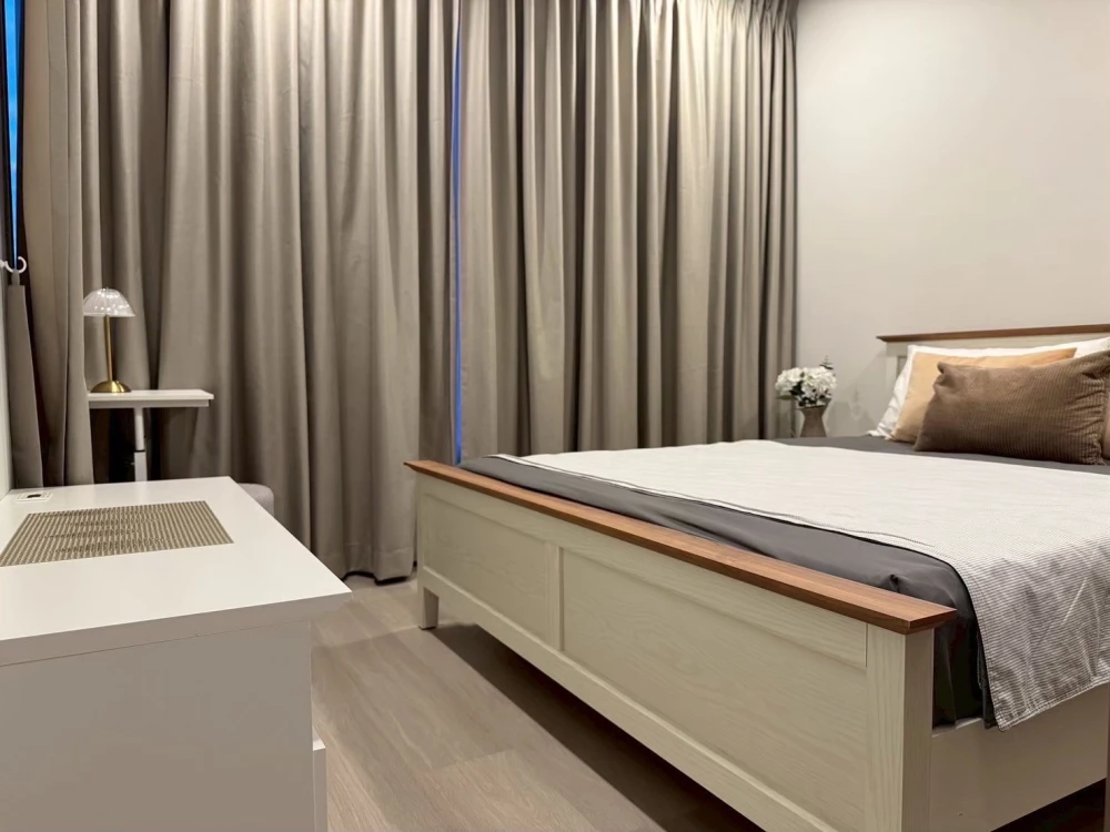 For Rent: Life Phahon-Ladprao, 26th floor. Fully furnished. Book now.