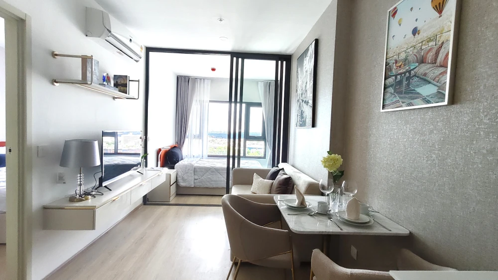 For rent: Life Rama 4 - Asoke, 20th floor. Beautifully furnished and ready to move in. Book now!