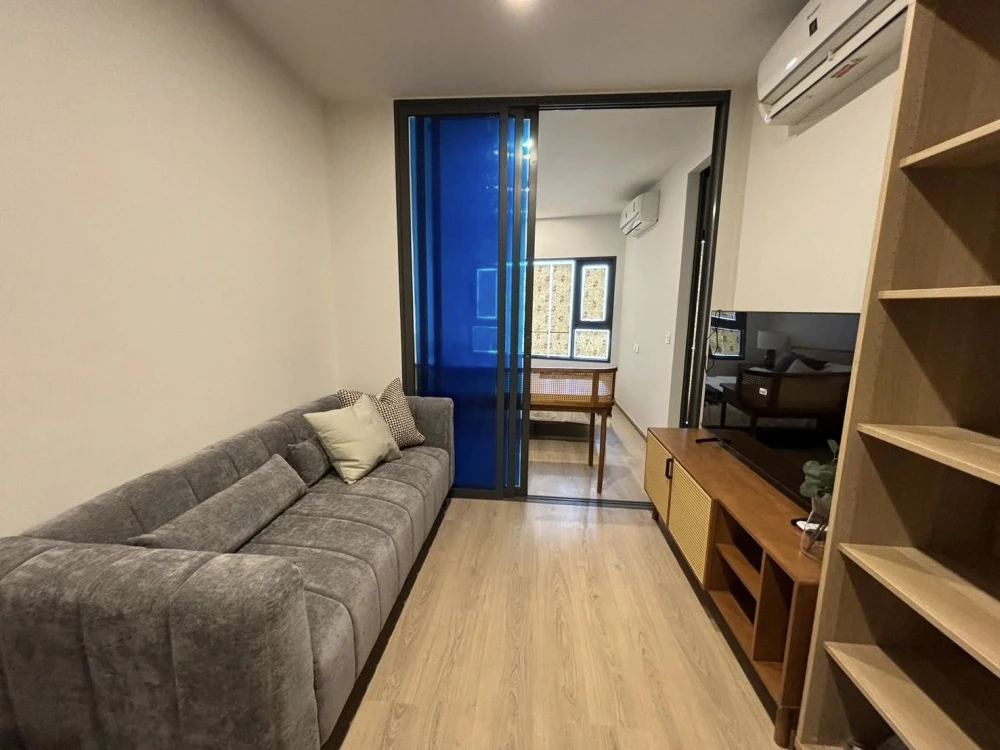 For rent sell: Life Rama 4 - Asoke,32nd floor, very high,good ventilation, Bang Krachao view,Chao Phraya River,complete electrical appliances,must boo