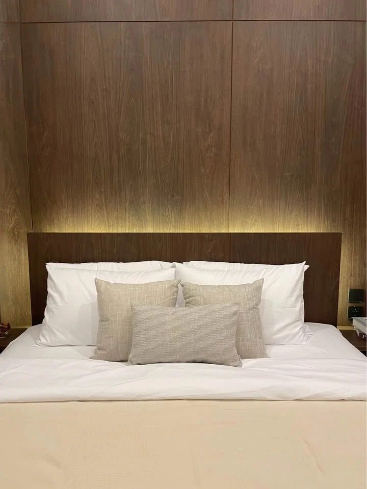 For rent: Life Rama 4 - Asoke, spacious room, plenty of usable space, fully furnished, all in one place. Don't miss out, you'll regret it.