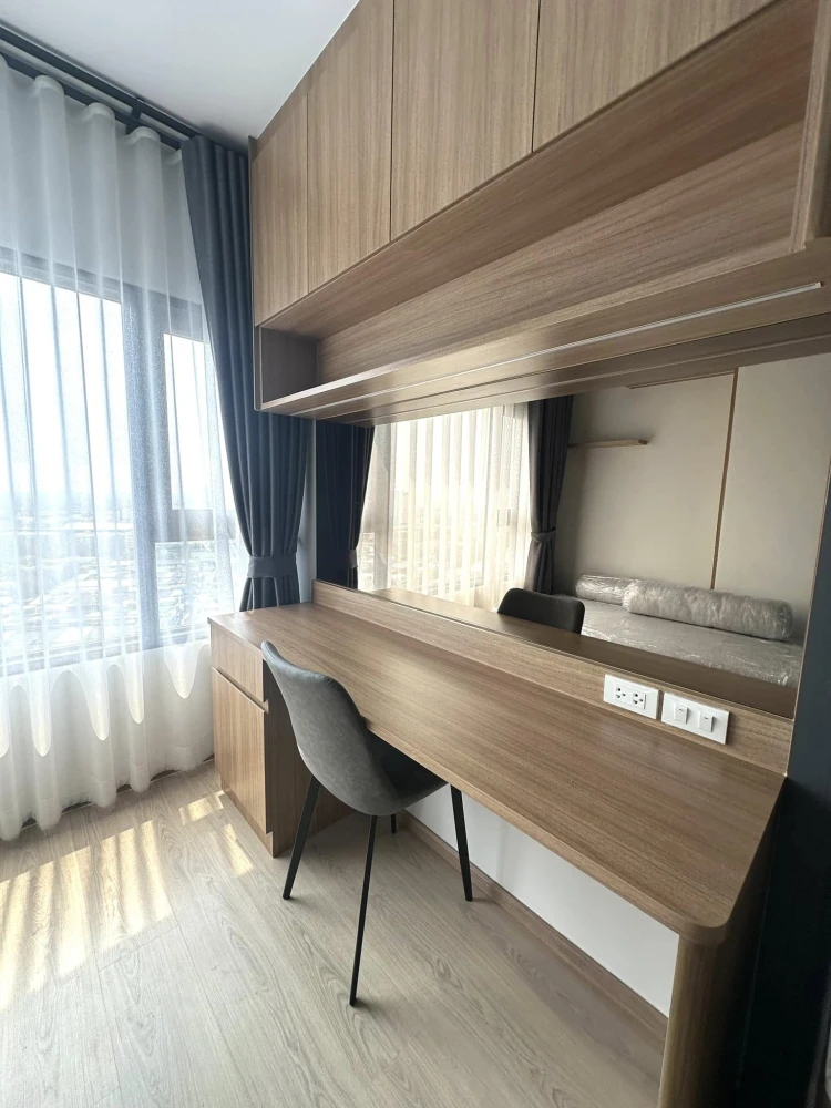 For rent: Life Rama 4 - Asoke, beautifully decorated room, well-built-in, complete in one place, must hurry to reserve now.