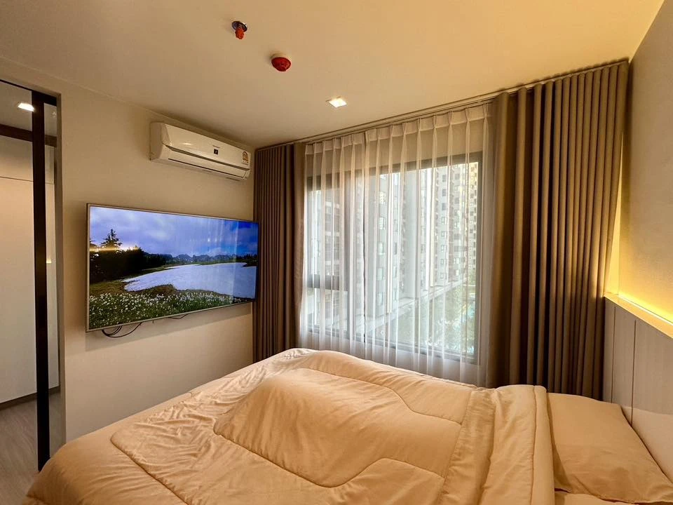 ให้เช่า Life Sathorn-Sierra 1 ห้องนอน 1 ห้องน้ำ ตกแต่งสไตล์มินิมอลสุดปัง เฟอร์บิ้วอินอย่างดี ห้ามพลาด