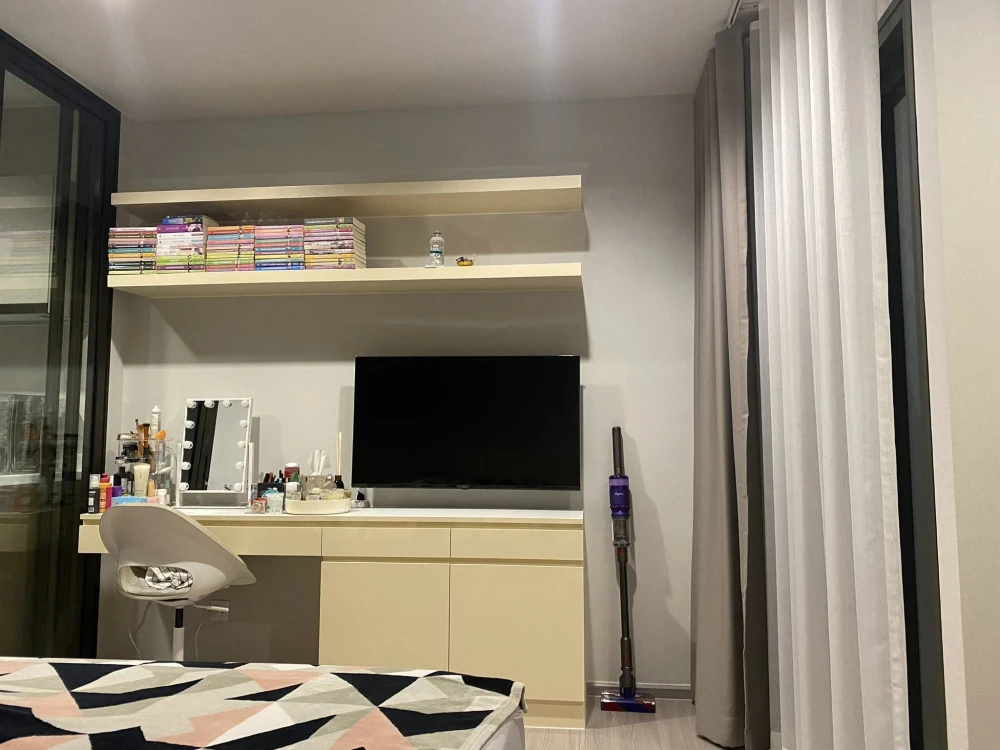 ให้เช่า Life Sathorn-Sierra ชั้น 8 วิวโล่ง แต่งครบ มี Walk-in Closet สนใจจองเลย