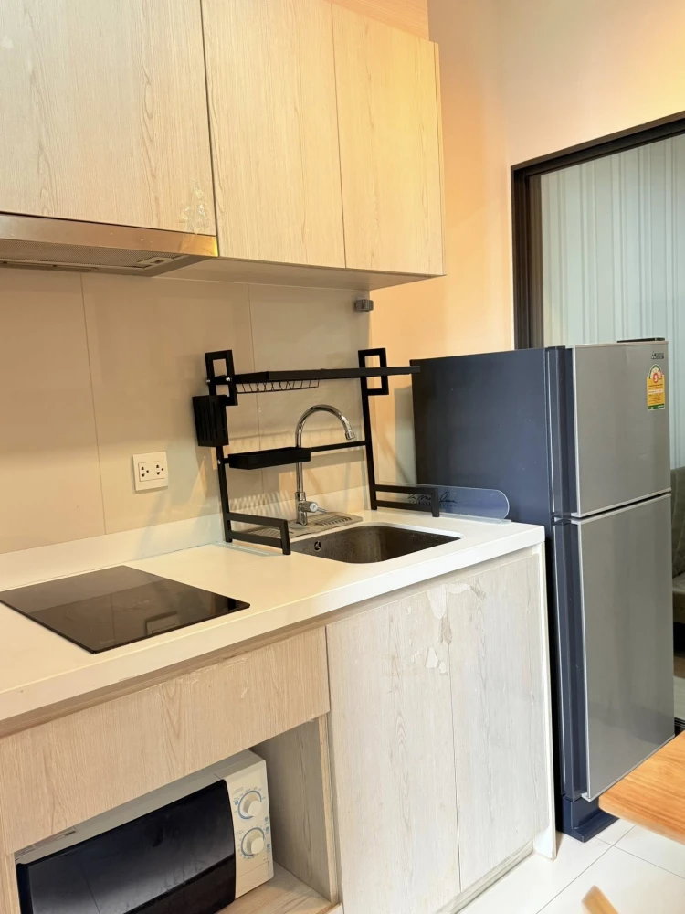 For rent: Life Sukhumvit 48, 1 bedroom, 1 bathroom, large usable area, beautiful garden view, book now.