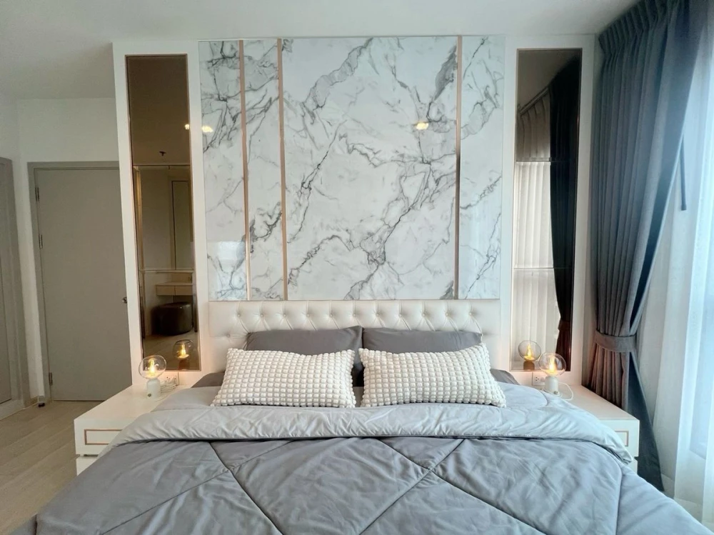 For rent: Life Sukhumvit 48, 21st floor, corner unit. Book now! Don't miss out! Act fast!