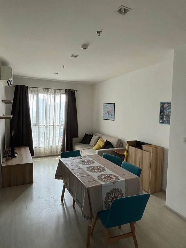 For rent: Life Sukhumvit 48, 2-bedroom unit, offering high privacy, fully furnished, and ready to move in.