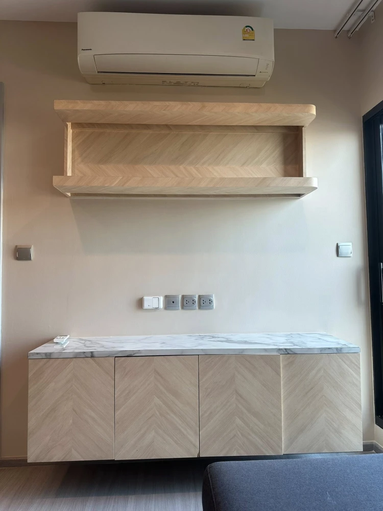 For rent: Life Sukhumvit 62 apartment. Clean, comfortable, great location, easy access to the city, near the expressway. Ready to move in immediately.