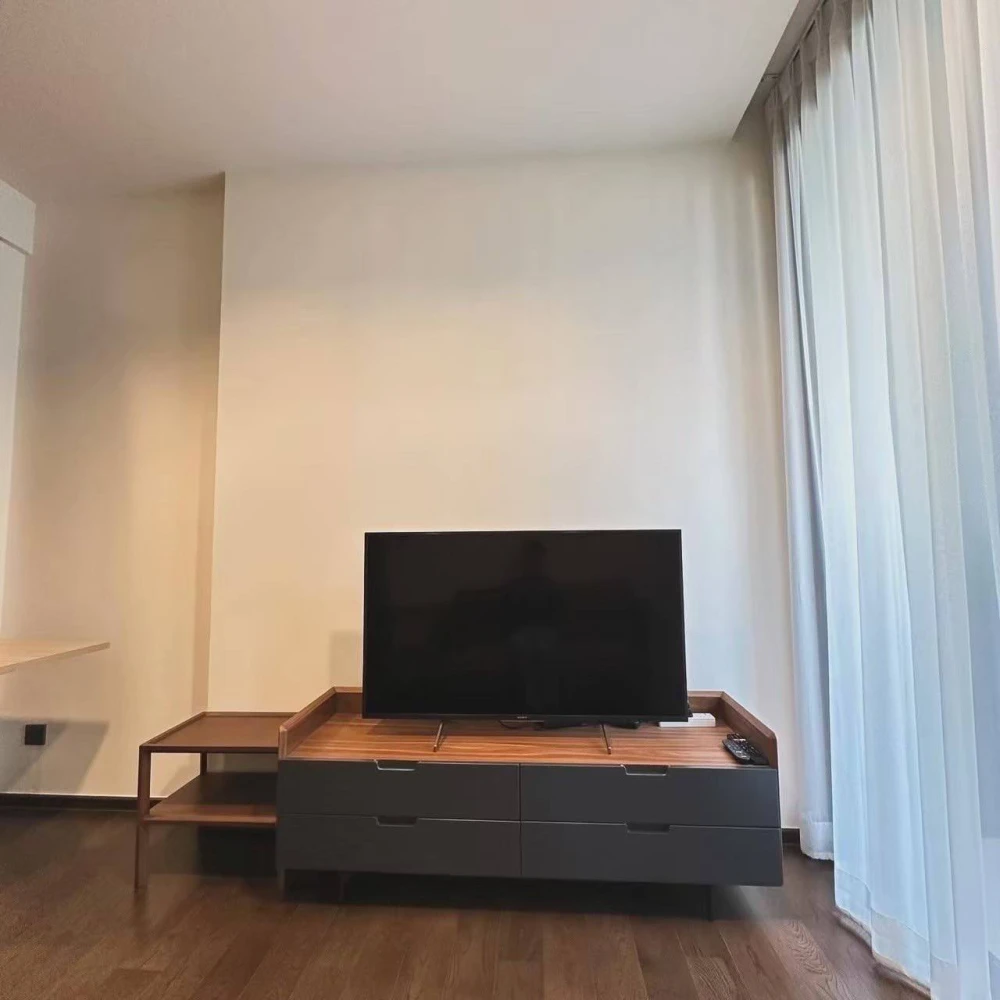 For rent, Line Ratchathewi, ready to move in, complete facilities, hurry up and reserve it, don't miss out.