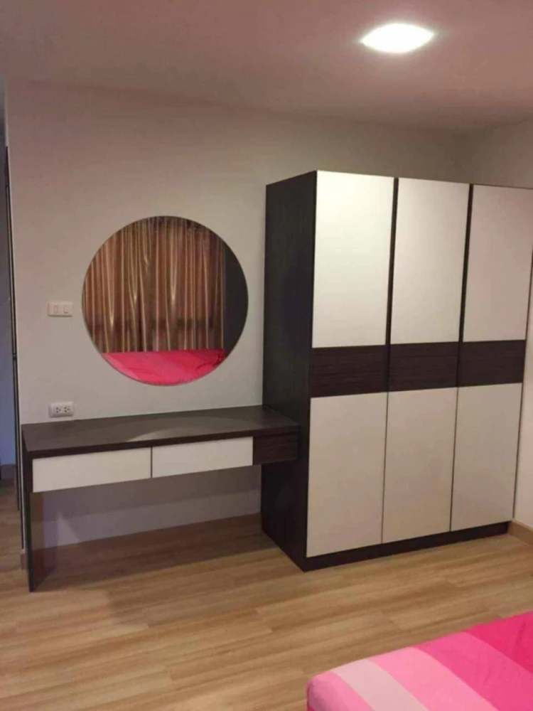 For rent Living Avenue Bangsaen, 8th floor, fully furnished, book now, don't miss out.