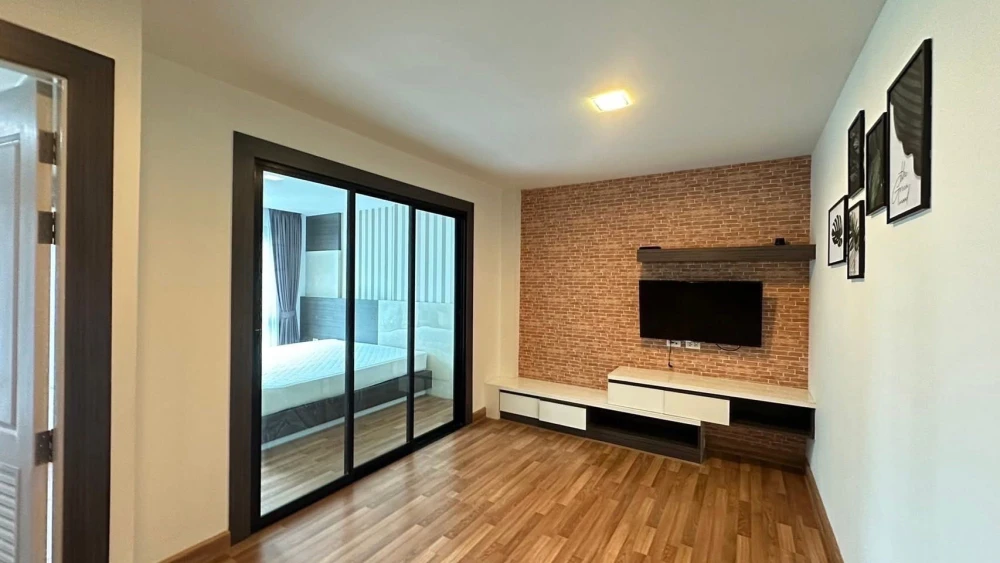 Living Avenue Bangsaen for rent, nice room, fully furnished, good location, convenient transportation, reserve now.