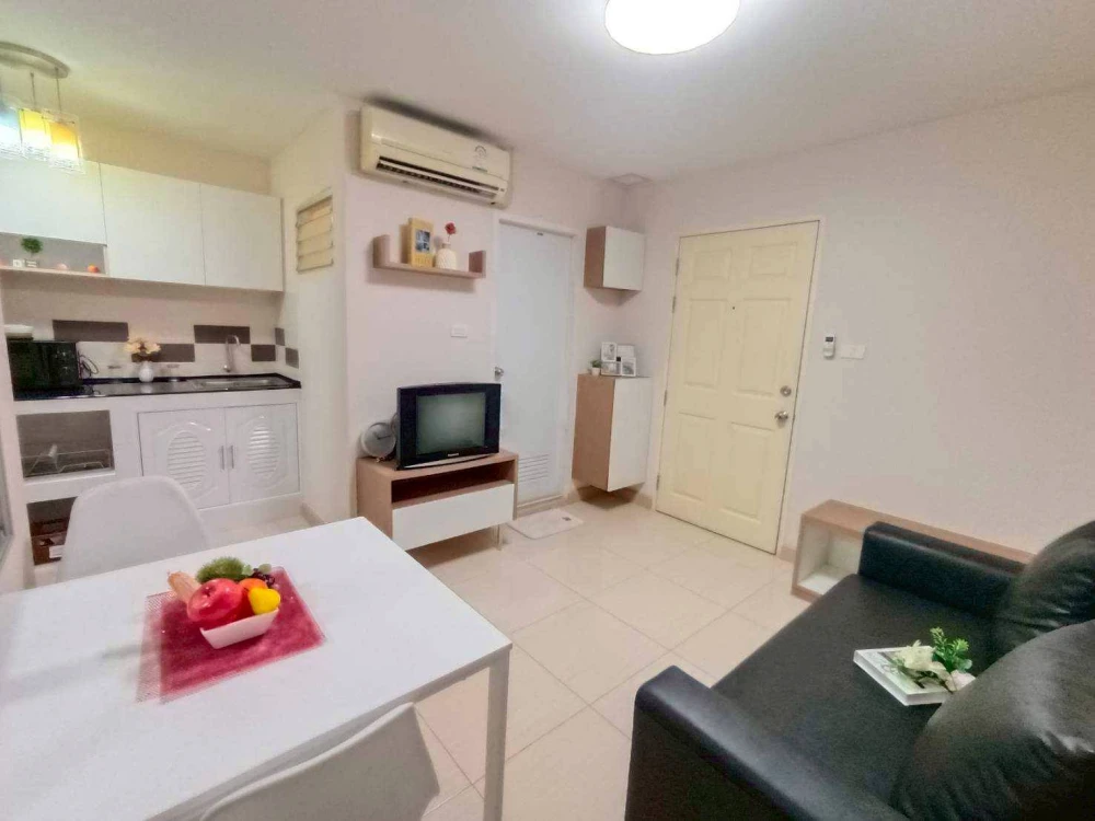 For rent: LPN Condotown Ramintra-Lak Si. Nice room, fully furnished with appliances. Just bring your belongings and move in! Don't wait!