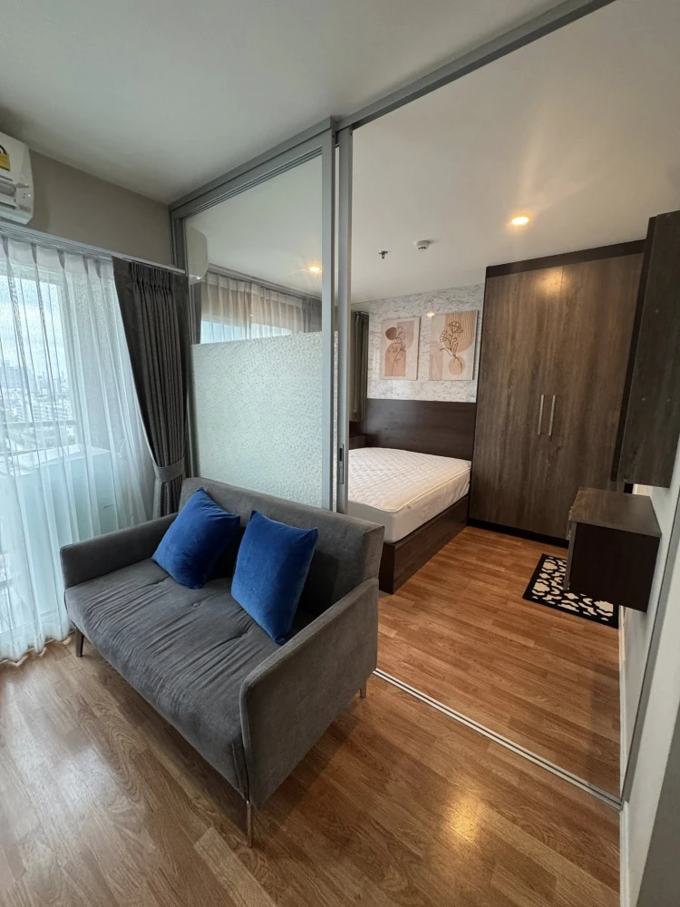 For rent: LPN Ville Suksawat-Rama 2, corner unit, quiet, 14th floor, beautiful view from two sides, affordable price. Book now before it's too late!