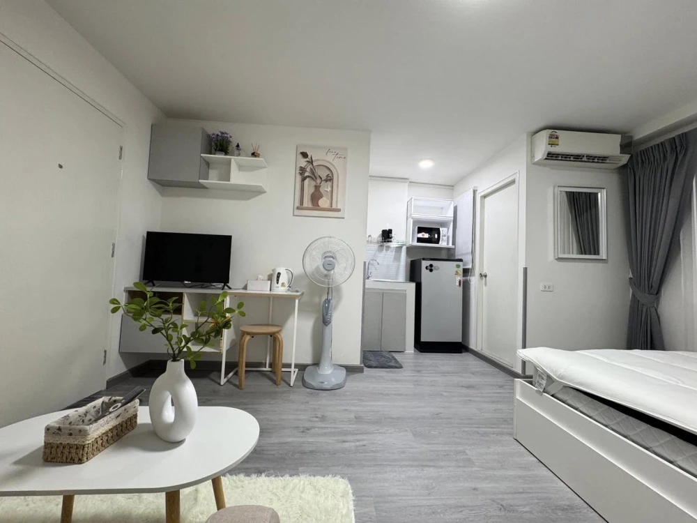For rent: Lumpini Condotown Chonburi - Sukhumvit, 4th floor, fully furnished, nice room, reserve now, hurry!