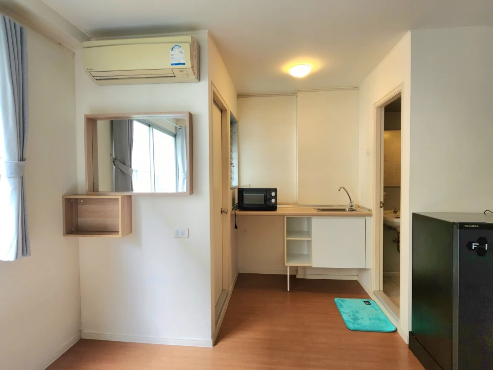For rent Lumpini Condotown Chonburi - Sukhumvit 4th floor, fully furnished room, ready to move in, reserve now, don't wait.