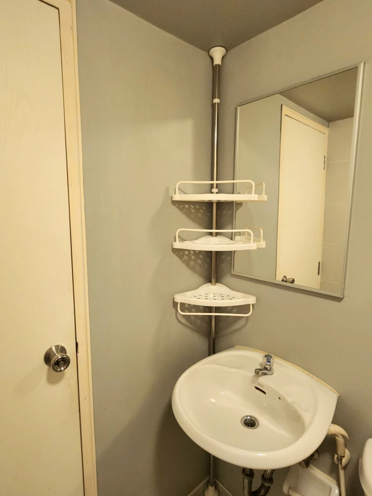 For rent Lumpini Condotown Chonburi - Sukhumvit 4th floor, fully furnished room, ready to move in, reserve now, don't wait.