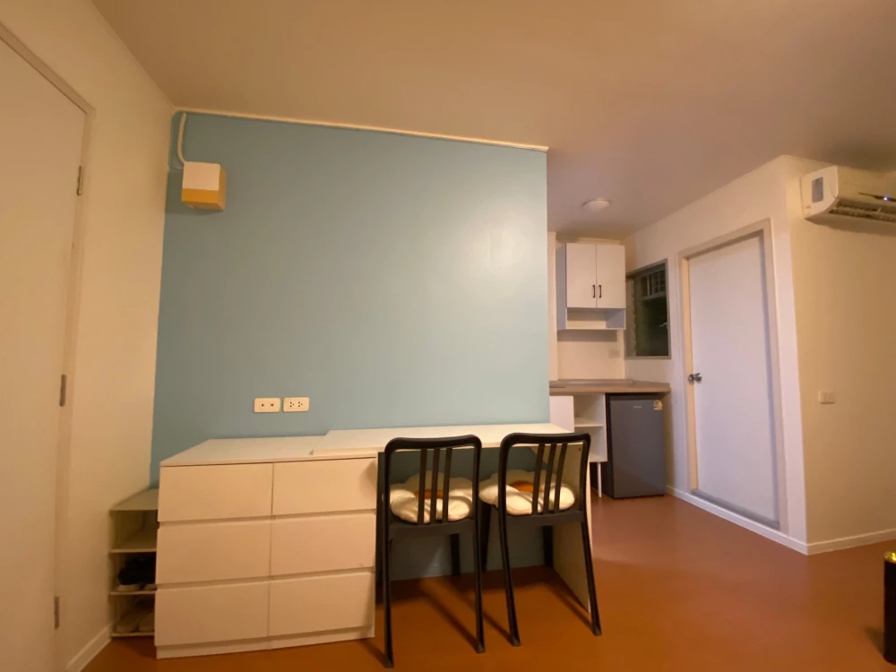 For rent Lumpini Condotown Chonburi - Sukhumvit 5th floor, fully furnished room, ready to move in, book now, urgently.