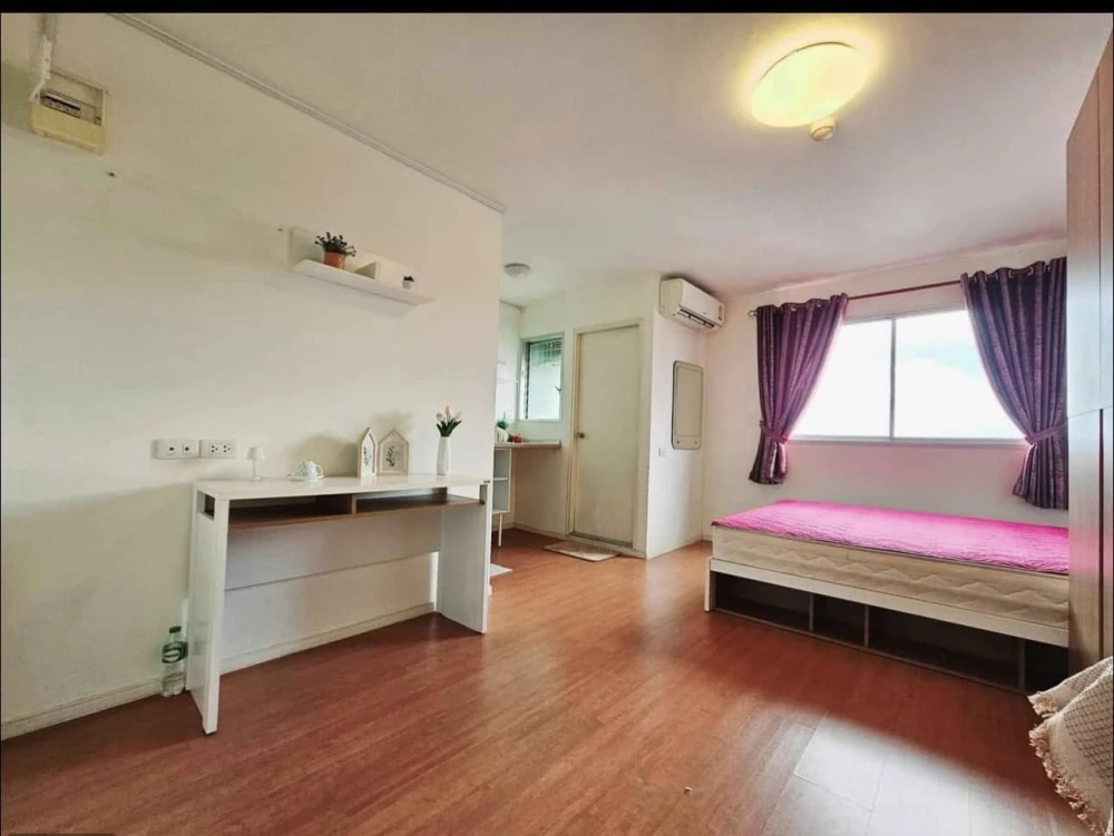 For rent Lumpini Condotown Chonburi - Sukhumvit 7th floor, nice room, fully furnished, book now.