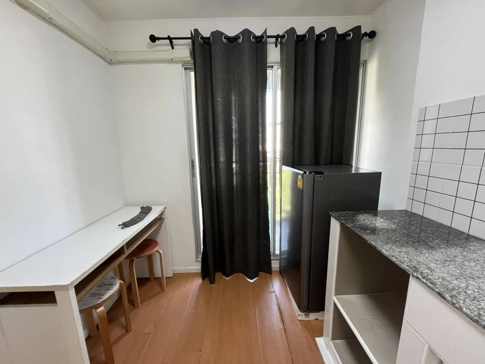 For rent Lumpini Condotown Chonburi - Sukhumvit 8th floor, fully furnished, nice to live in, book now.