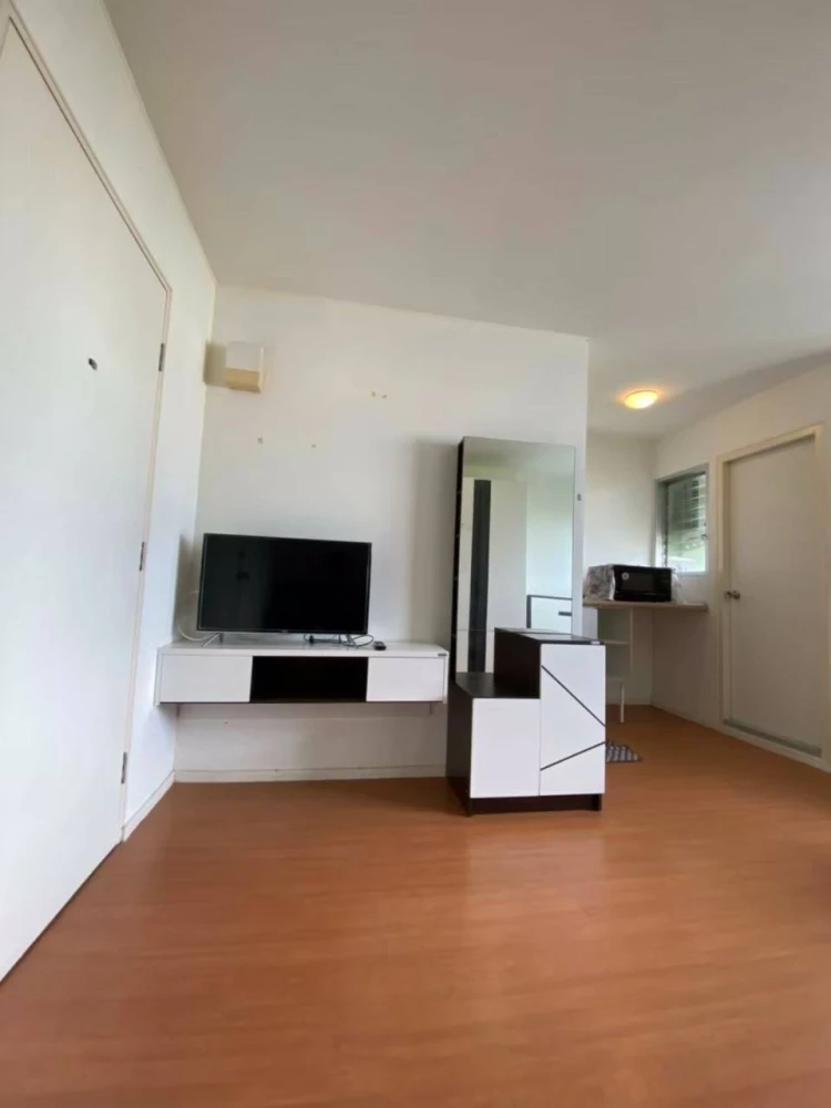 For rent Lumpini Condotown Chonburi - Sukhumvit, 8th floor, fully furnished, nice to live in, book now, urgently.