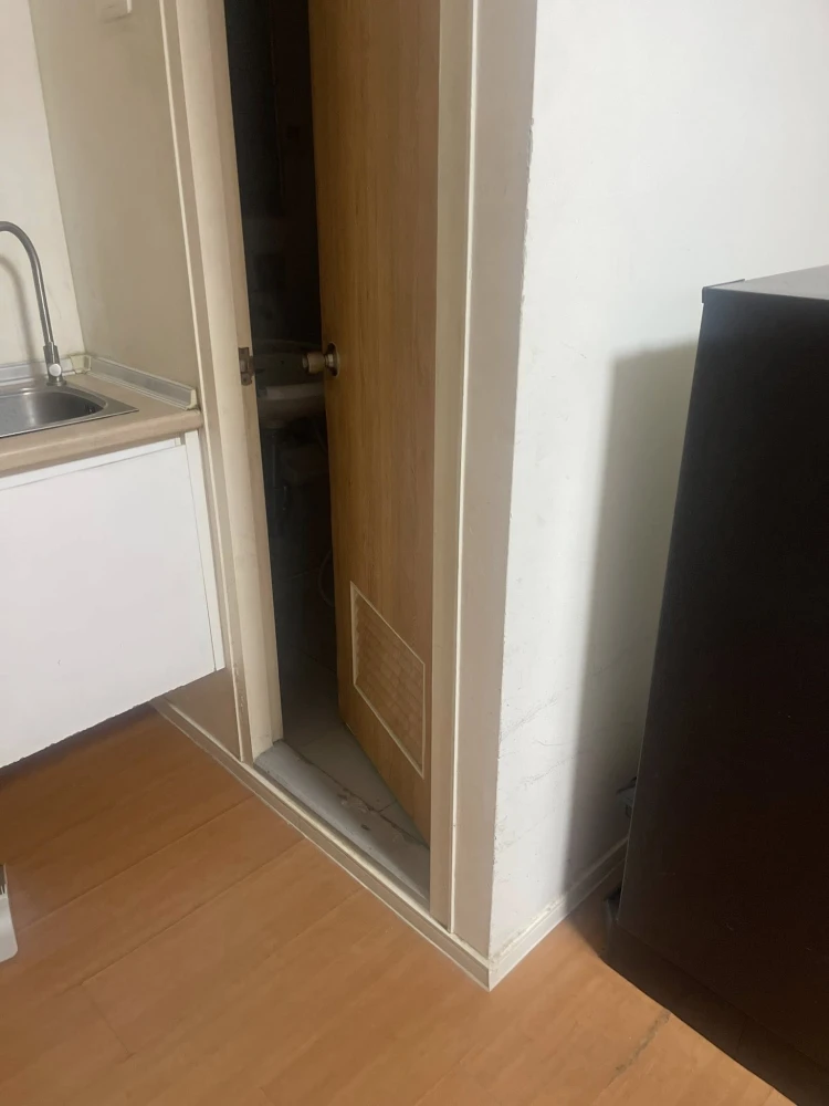 For rent Lumpini Condotown Chonburi - Sukhumvit, nice room, 5th floor, comes with complete facilities, reserve now.
