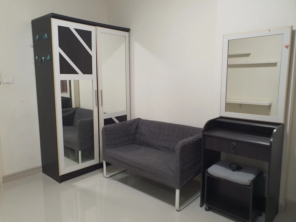 For rent: Lumpini Condotown Chonburi - Sukhumvit. Nice room, good location, full facilities. Don't miss it!