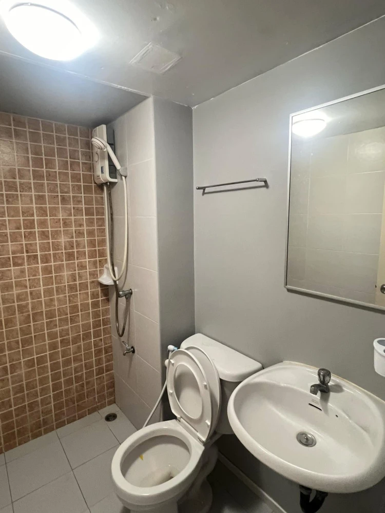 For rent Lumpini Condotown Chonburi - Sukhumvit, nice room, good location, complete facilities, hurry and book now!