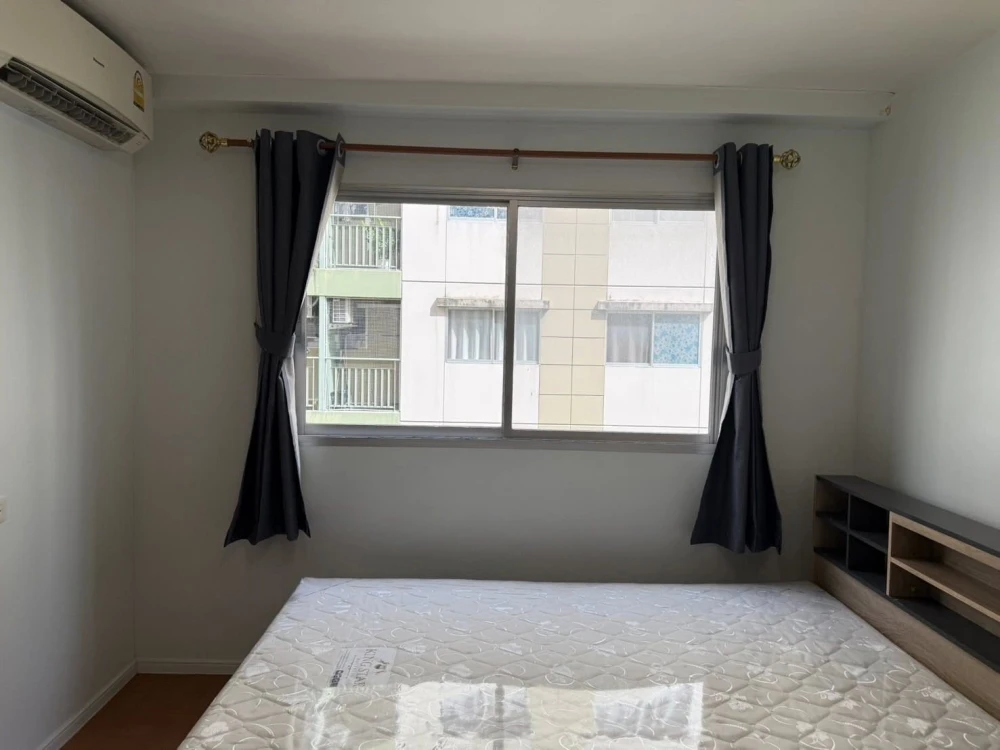 For rent: Lumpini Condotown Chonburi - Sukhumvit. Comfortable room. Fully furnished. Just bring your bags and move in.