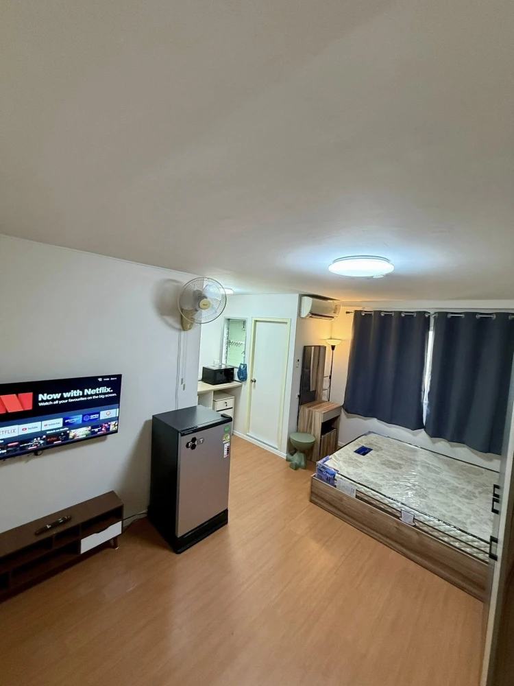 For rent: Lumpini Condotown Chonburi - Sukhumvit. Cozy room with full furniture and amenities. Reserve now!
