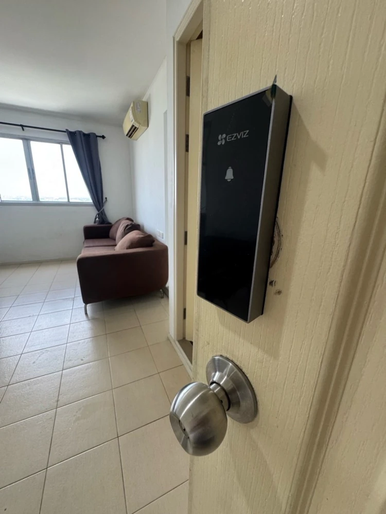 For rent: Lumpini Condo Town Ramintra – Nawamin, 17th floor, fully furnished, very livable. Book now!