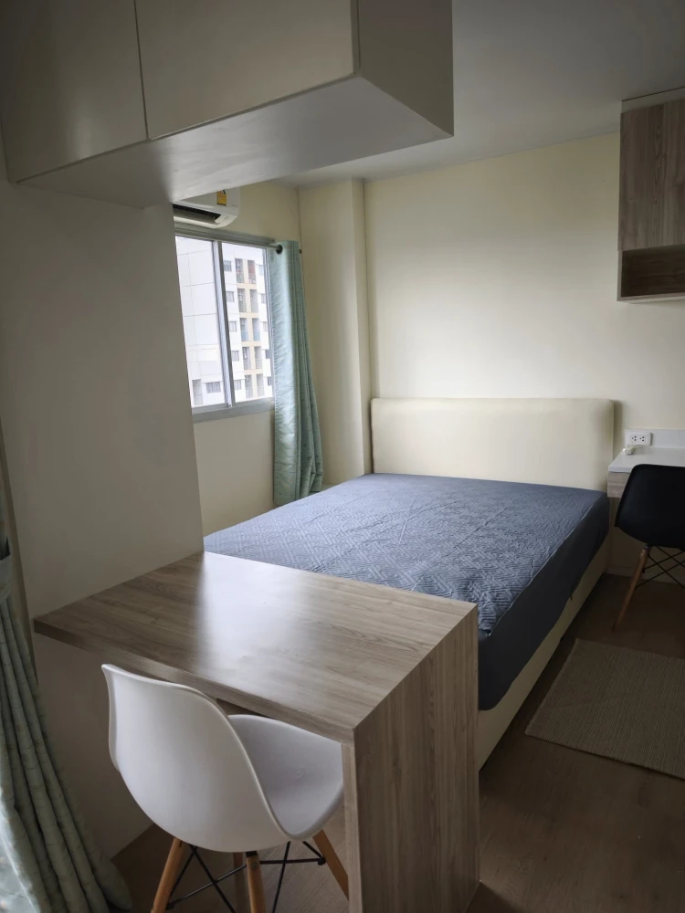 For rent: Lumpini Condo Town Ramintra – Nawamin, Building D, 22nd floor, very tall, built-in furniture + complete electrical appliances, reserve now.