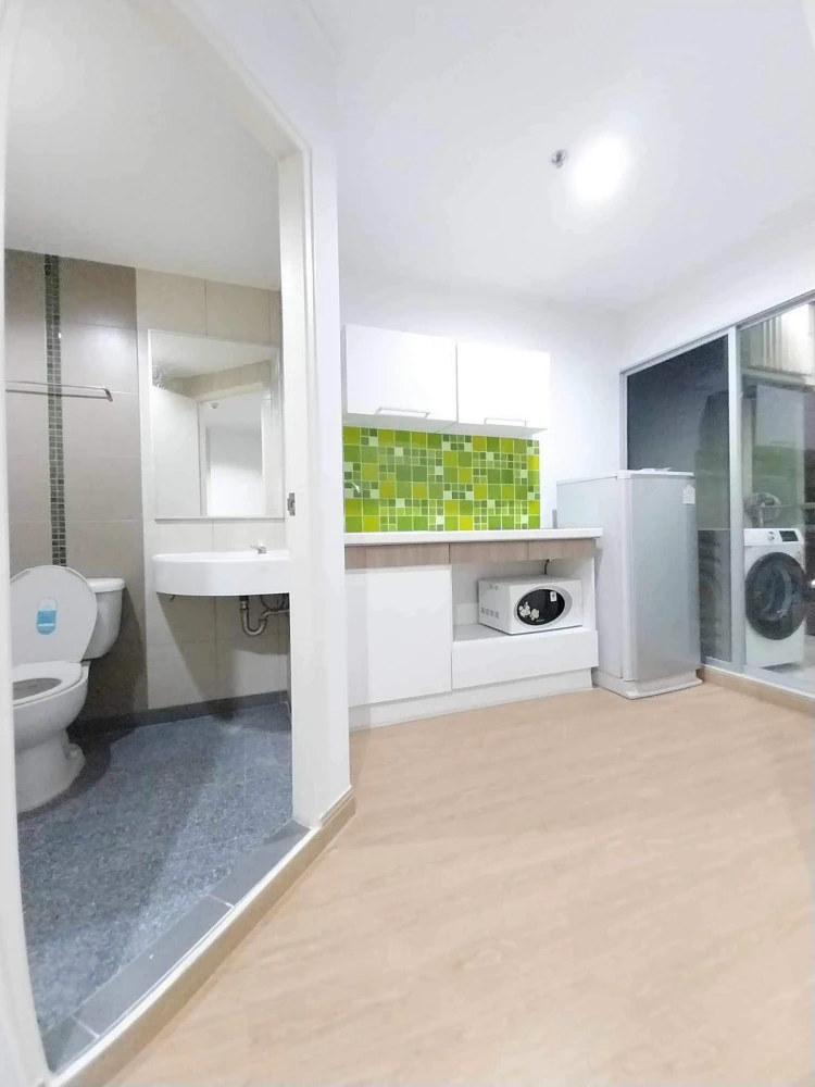 For rent: Lumpini Condo Town Ramintra – Nawamin. Nice room, fully furnished, high floor. Book now!