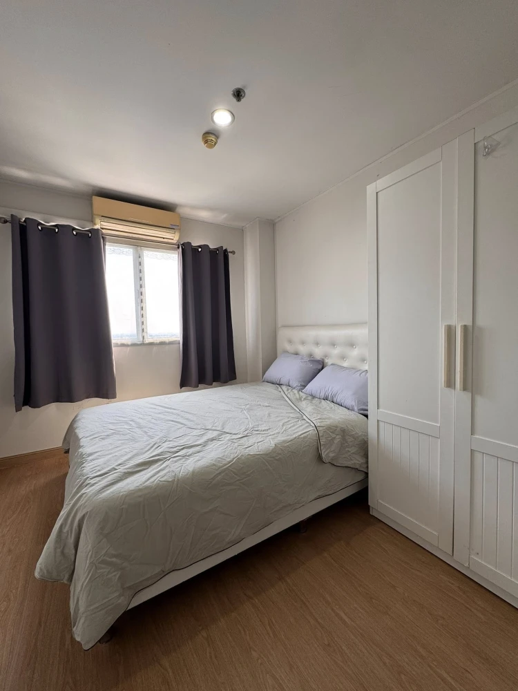 For rent: Lumpini Condo Town Ramintra – Nawamin. Nice room, fully furnished, high floor. Book now!