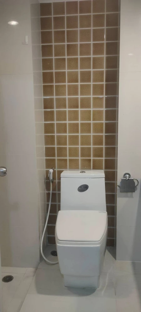 For rent: Lumpini Condo Town Ramintra – Nawamin, ready to move in, spacious, comfortable, divided into sections. Hurry and book, don't miss out!!